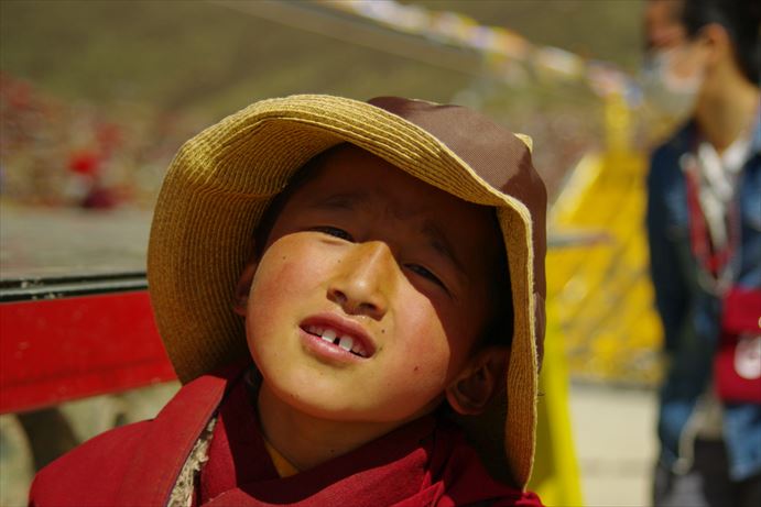 ラルンガルゴンパ：チベット小僧が撮った (29)_R