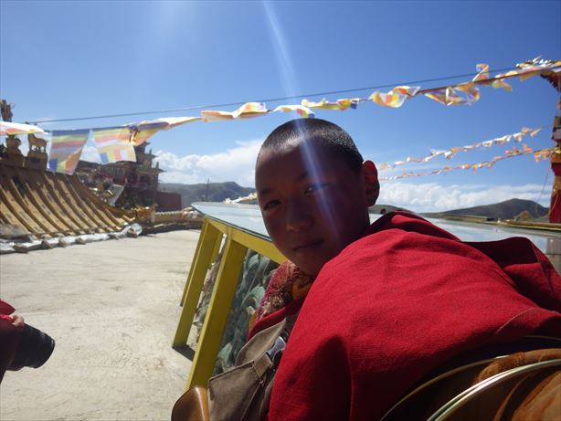 ラルンガルゴンパ：チベット小僧が撮ってみた (7)_R