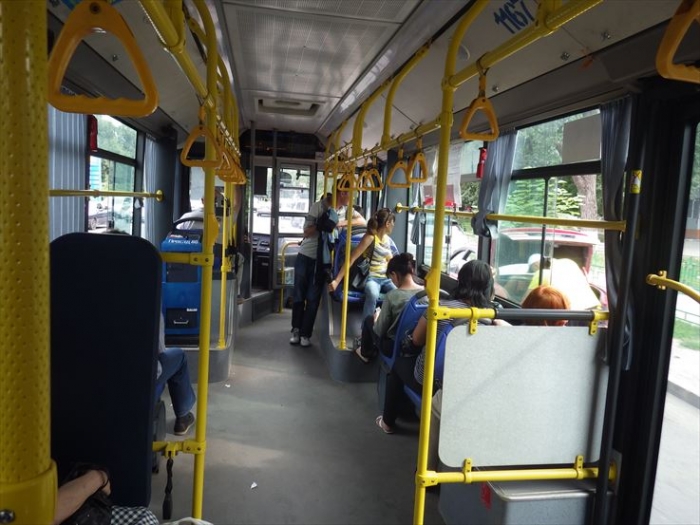アルマトイのバス車内
