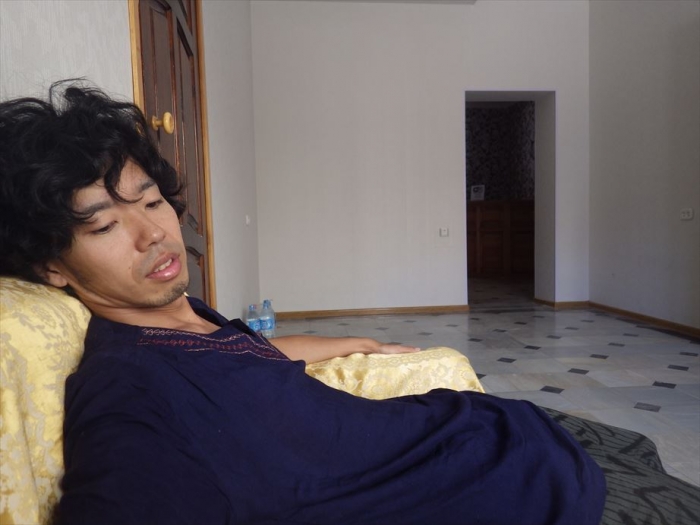 眠そうです