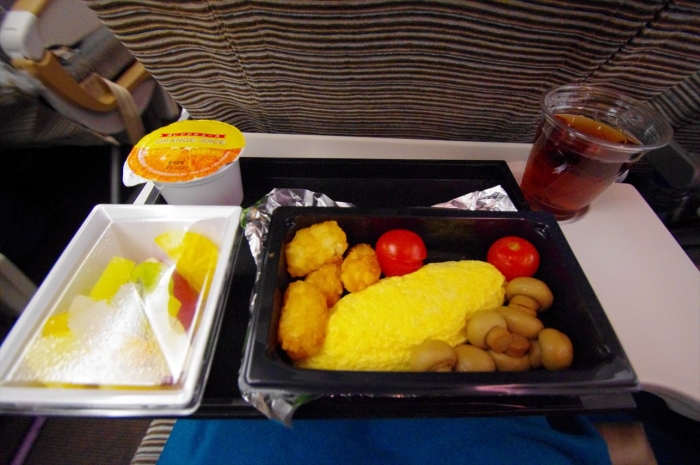 アブダビまでの機内食 (5)