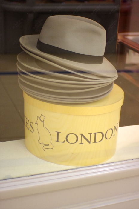 ロンドンハット