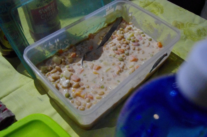 ナミブ砂漠夜ご飯1日目 (1)