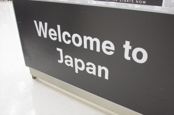 成田到着 (2)