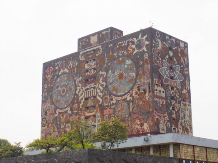 UNAM (3)